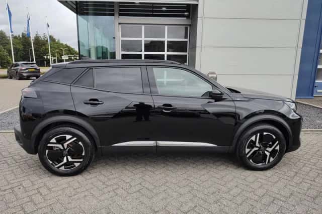 Peugeot e-2008 (2025) thumbnail 4