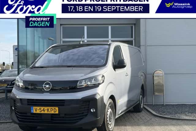 Opel Vivaro (2024) thumbnail 1