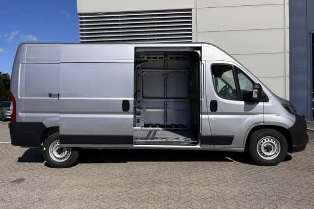 Peugeot Boxer (2024) thumbnail 4