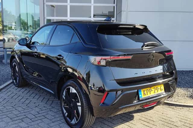 Opel Mokka-e (2025) thumbnail 3