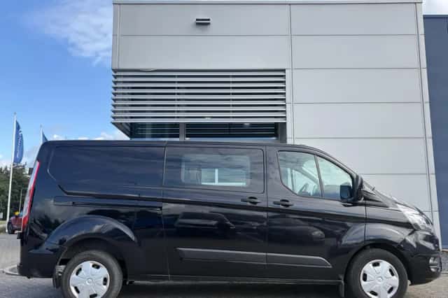 Ford Transit Custom (2023) thumbnail 4