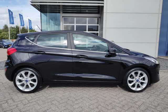 Ford Fiesta (2018) thumbnail 4