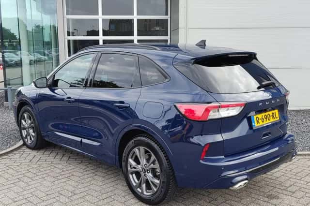 Ford Kuga (2020) thumbnail 3