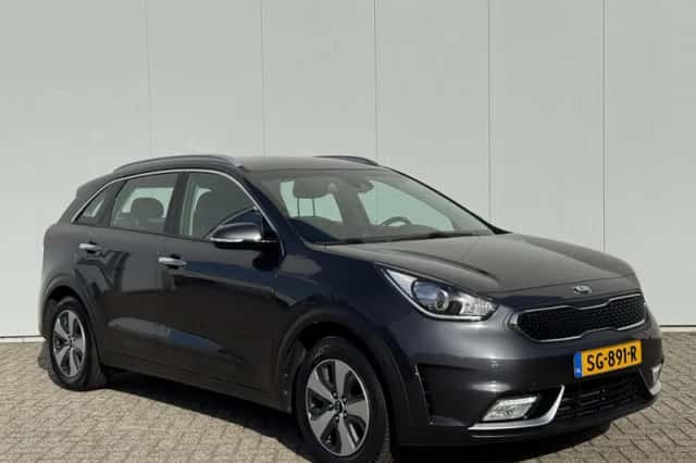 Kia Niro (2018) thumbnail 3