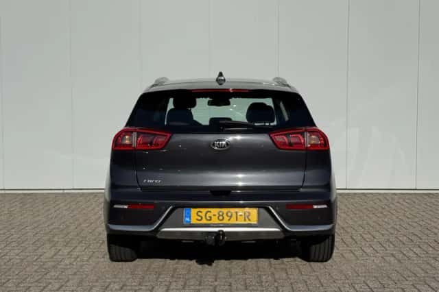Kia Niro (2018) thumbnail 6