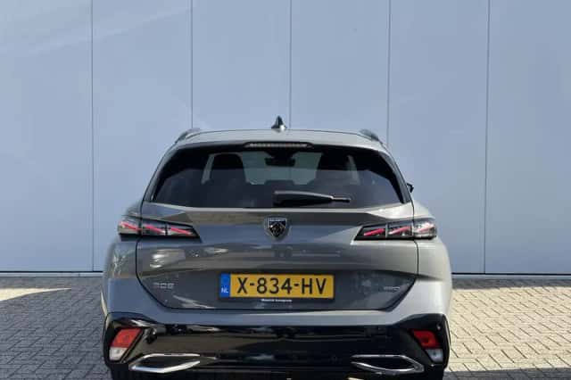 Peugeot 308 (2023) thumbnail 6