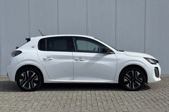 Peugeot e-208 (2024) thumbnail 5