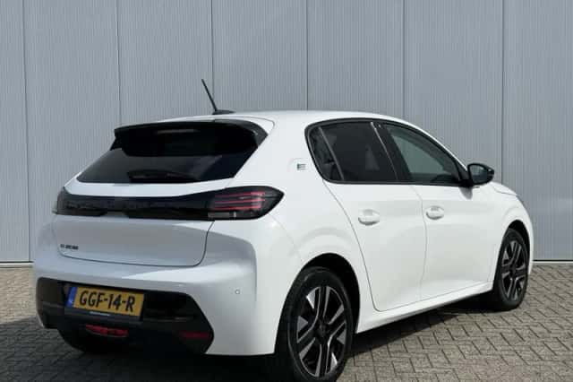 Peugeot e-208 (2024) thumbnail 6
