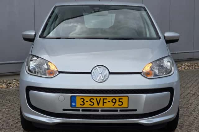 Volkswagen Up! (2013) thumbnail 2