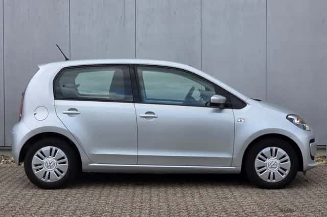 Volkswagen Up! (2013) thumbnail 4