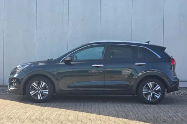 Kia Niro (2021) thumbnail 3