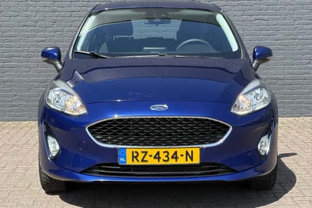 Ford Fiesta (2018) thumbnail 2
