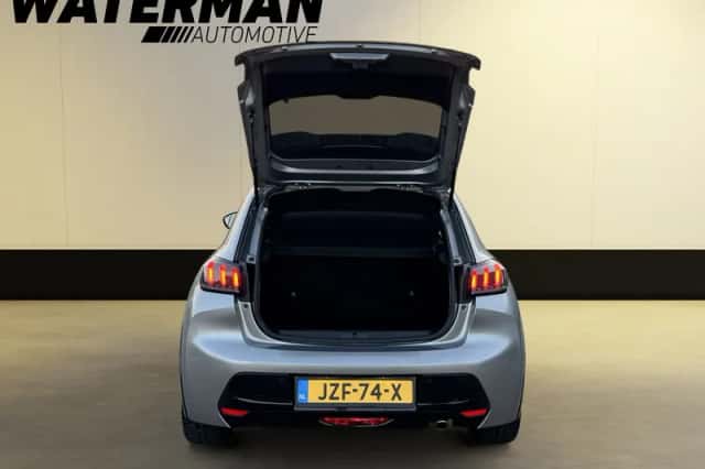 Peugeot 208 (2021) thumbnail 6