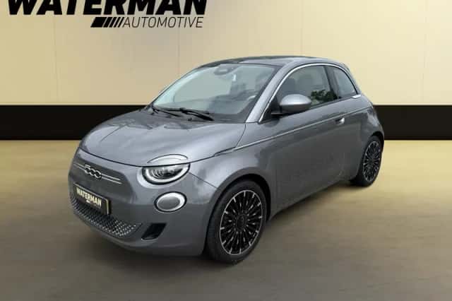Fiat 500e (2020) thumbnail 1