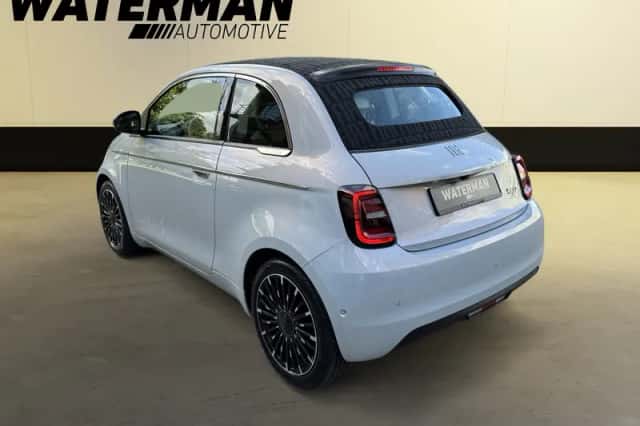 Fiat 500E CABRIO (2023) thumbnail 3