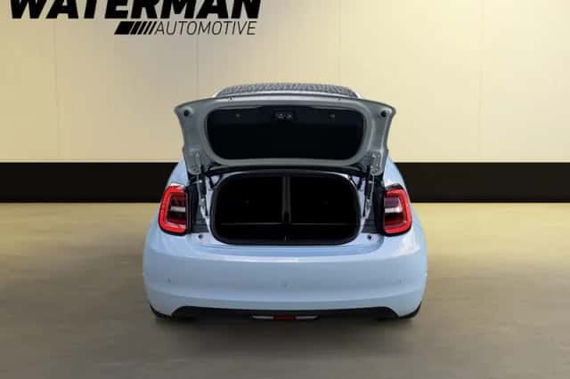 Fiat 500E CABRIO (2023) thumbnail 6