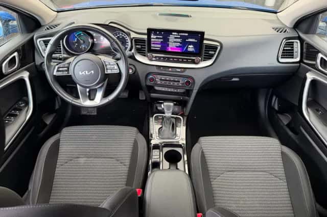 Kia Ceed Sportswagon (2022) thumbnail 3