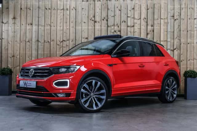 Volkswagen T-Roc (2019) thumbnail 1