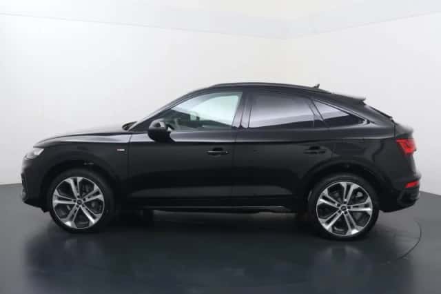 Audi Q5 Sportback (2024) thumbnail 2