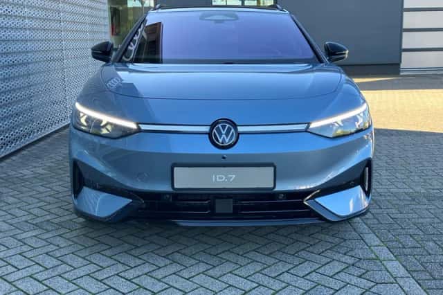 Volkswagen ID.7 (2026) thumbnail 2