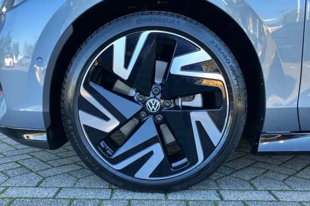 Volkswagen ID.7 (2026) thumbnail 4