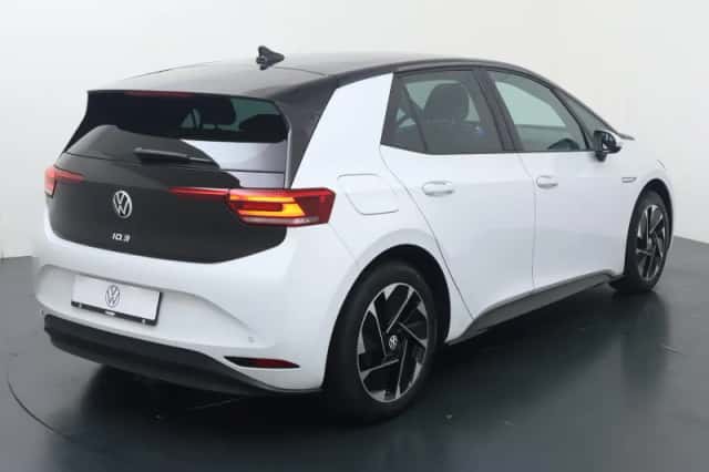 Volkswagen ID.3 (2021) thumbnail 5