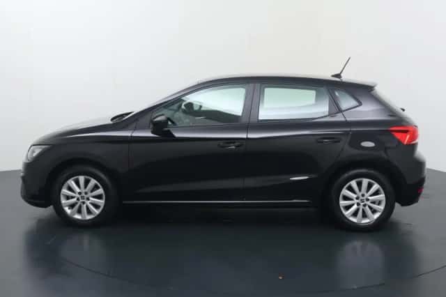 SEAT Ibiza (2023) thumbnail 2