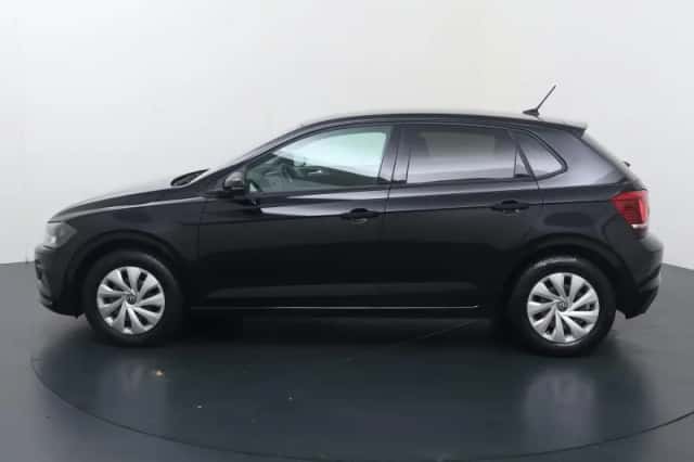 Volkswagen Polo (2021) thumbnail 2