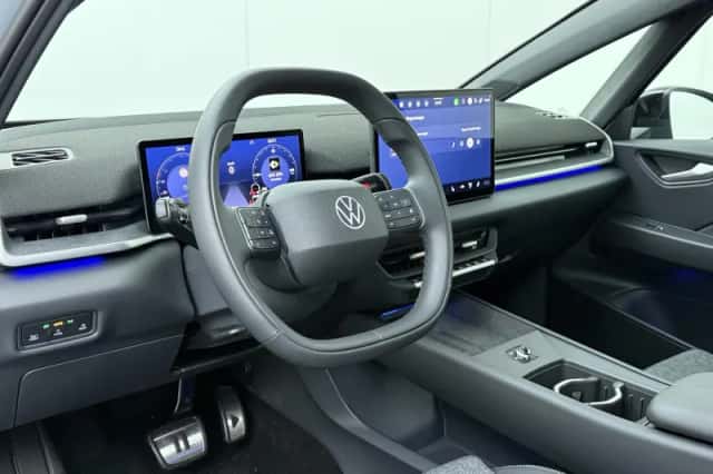 Volkswagen ID.3 (2026) thumbnail 6