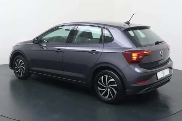 Volkswagen Polo (2023) thumbnail 5
