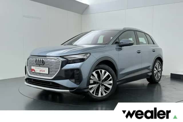 Audi Q4 e-tron (2022) thumbnail 1