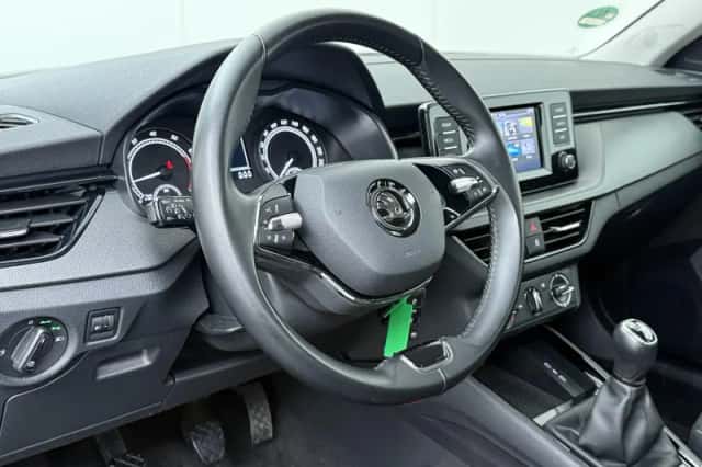 Škoda Kamiq (2022) thumbnail 6