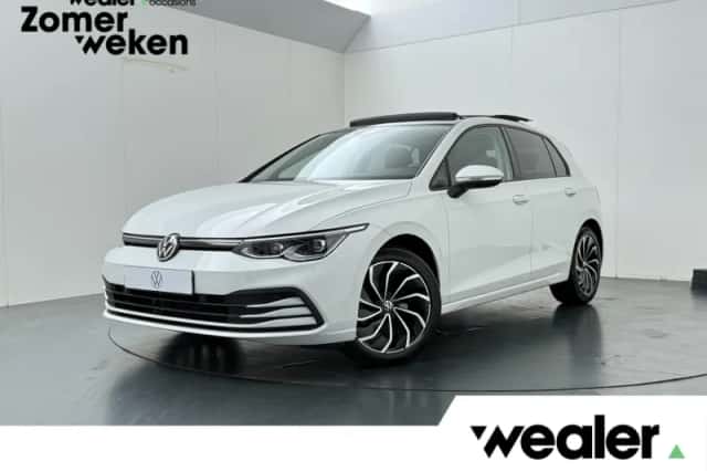 Volkswagen Golf (2020) thumbnail 1