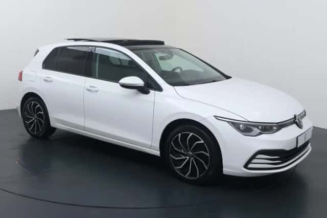 Volkswagen Golf (2020) thumbnail 3