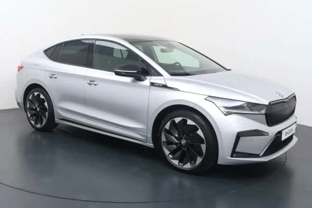 Škoda Enyaq (2023) thumbnail 3