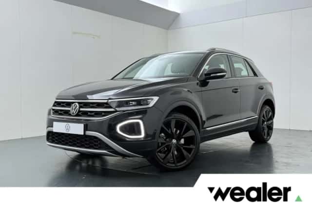 Volkswagen T-Roc (2023) thumbnail 1
