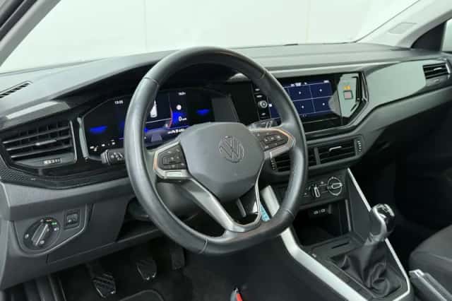 Volkswagen Polo (2024) thumbnail 6