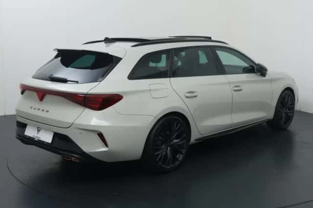 CUPRA Leon Sportstourer (2026) thumbnail 5