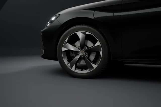 CUPRA Leon (2026) thumbnail 5