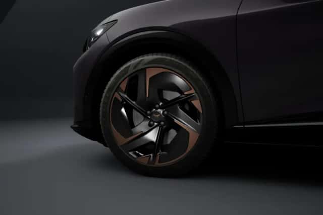 CUPRA Tavascan (2026) thumbnail 5