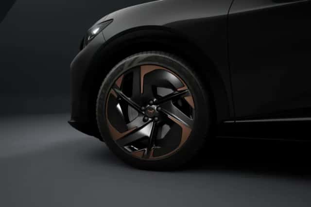 CUPRA Tavascan (2026) thumbnail 5