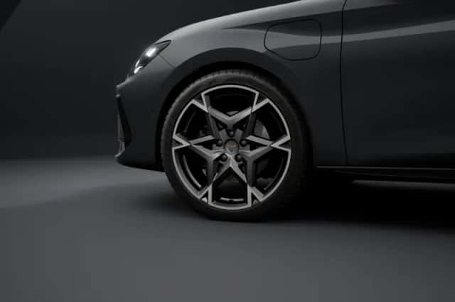 CUPRA Leon (2026) thumbnail 5