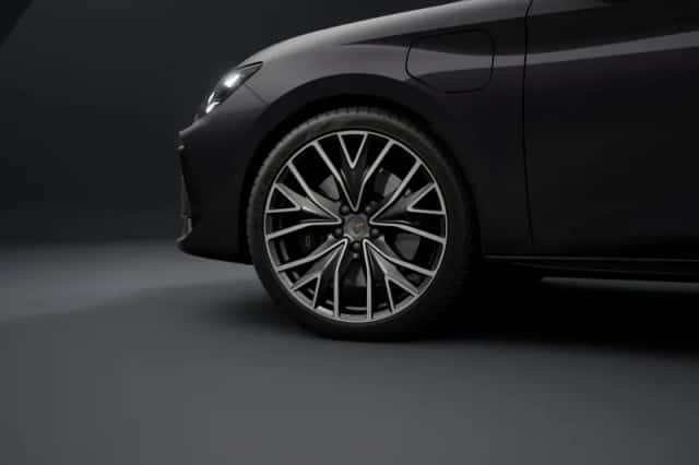 CUPRA Leon (2026) thumbnail 5