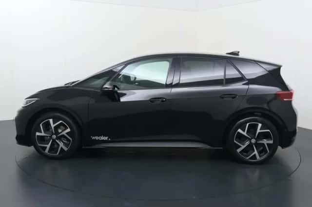 Volkswagen ID.3 (2026) thumbnail 2