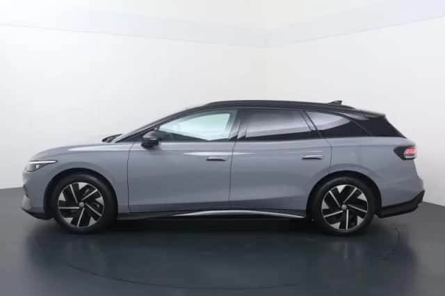 Volkswagen ID.7 (2027) thumbnail 2