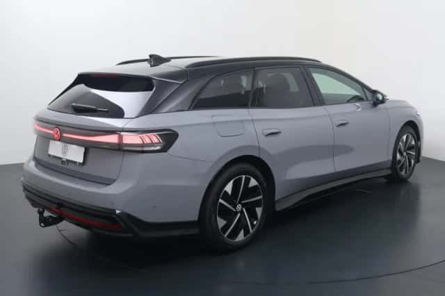 Volkswagen ID.7 (2027) thumbnail 5