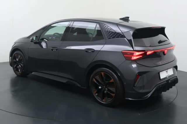 CUPRA Born (2026) thumbnail 5