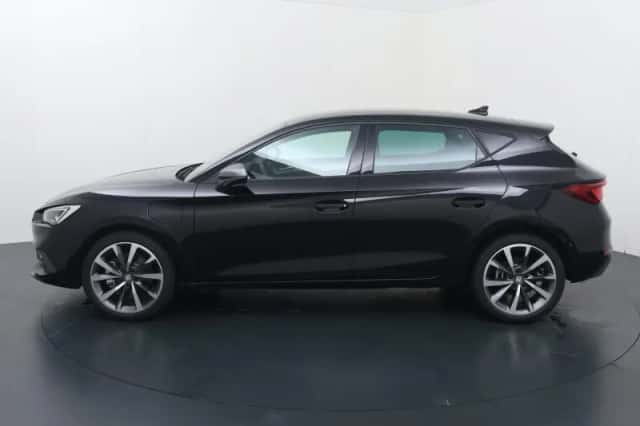 SEAT Leon (2026) thumbnail 2