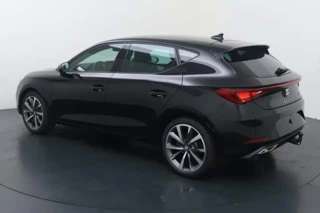 SEAT Leon (2026) thumbnail 4