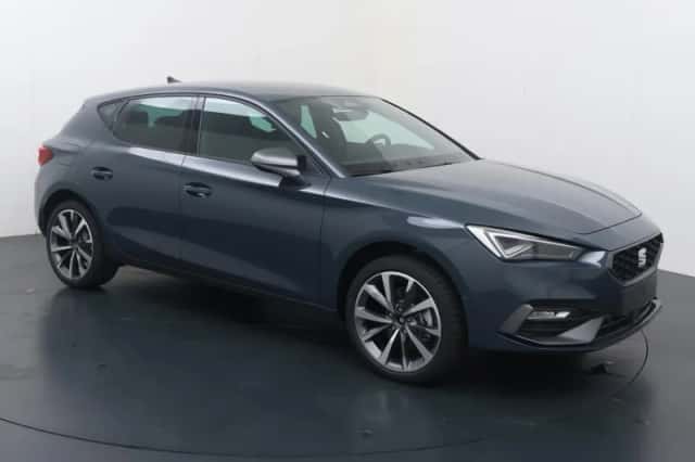 SEAT Leon (2026) thumbnail 3